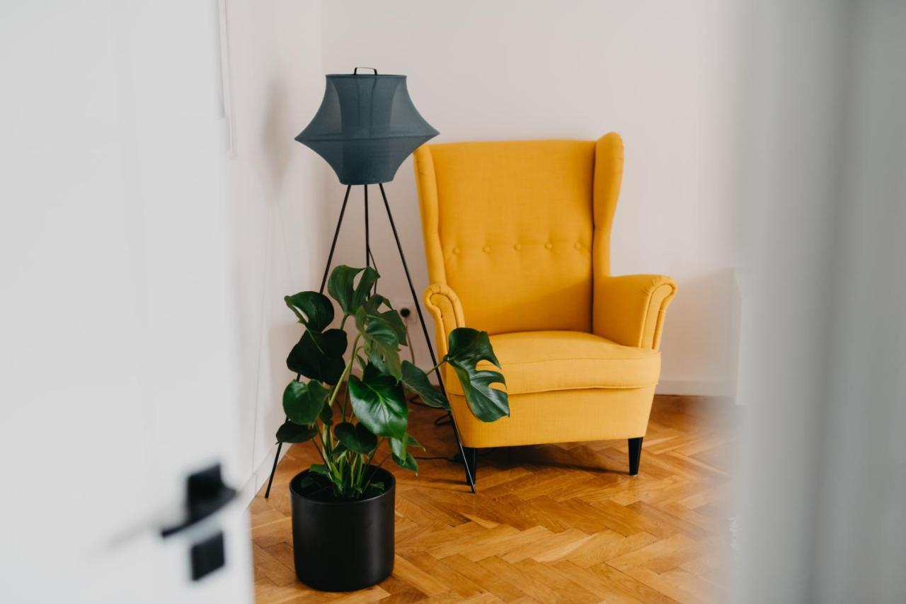 Jeleni Zakatek - Apartament W Stolicy Karkonoszy 옐레니아구라 외부 사진