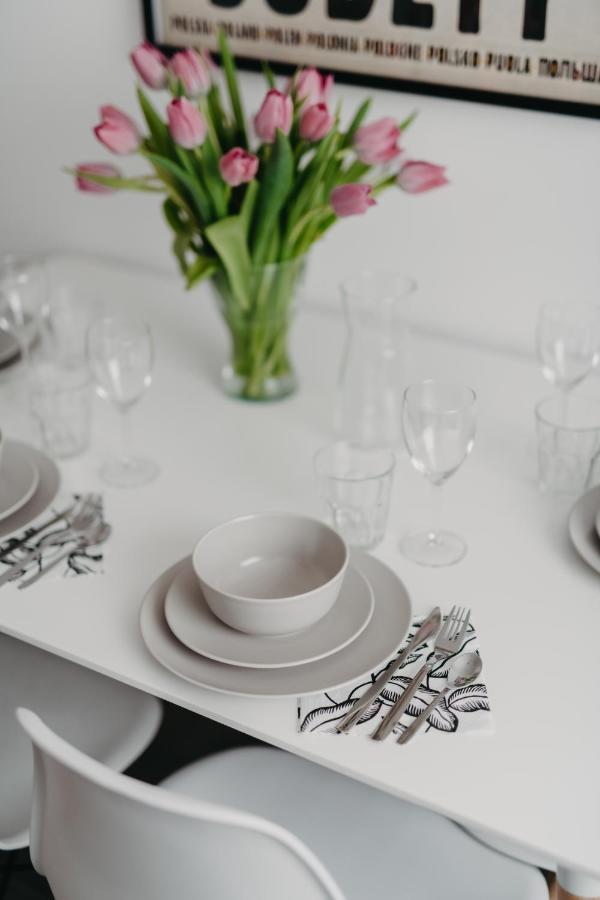 Jeleni Zakatek - Apartament W Stolicy Karkonoszy 옐레니아구라 외부 사진