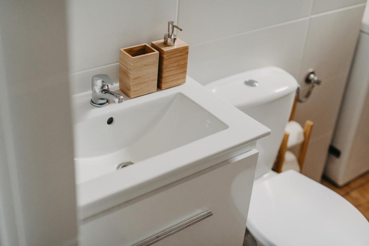 Jeleni Zakatek - Apartament W Stolicy Karkonoszy 옐레니아구라 외부 사진